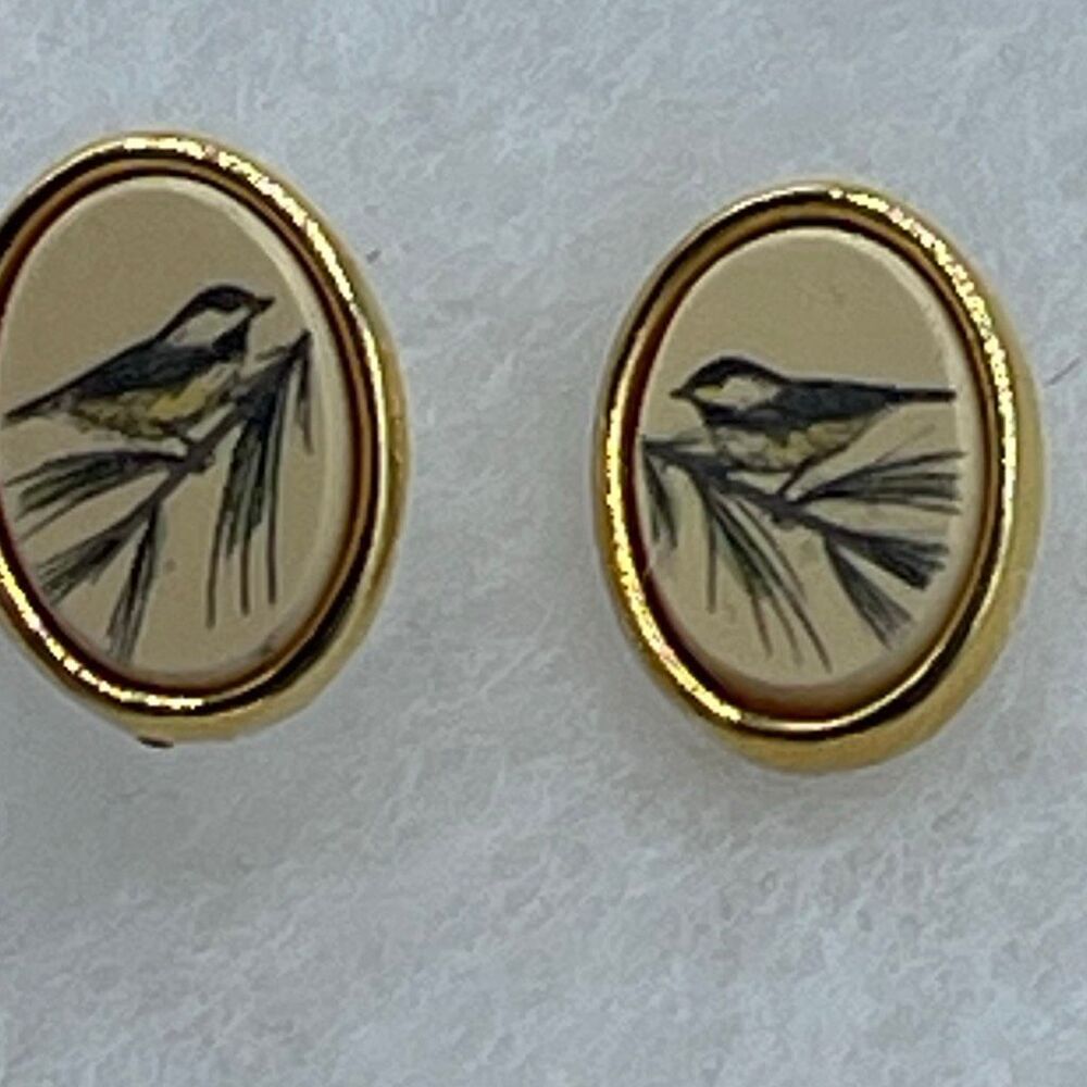 Vintage Barlow scrimshaw Chickadee on pine branch pierced earrings.
